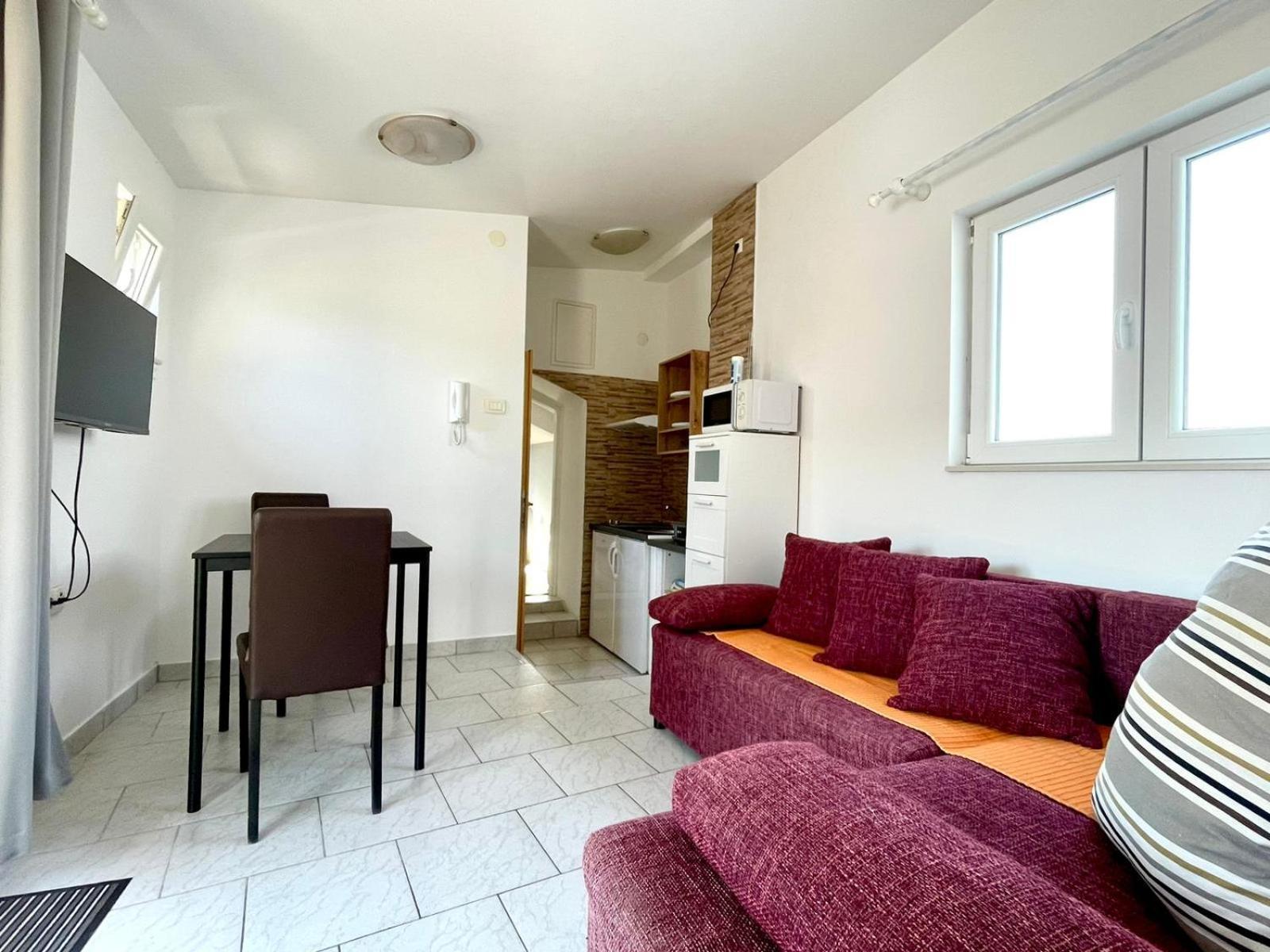 Apartmani Mauro Sa Terasom Crikvenica Exterior foto